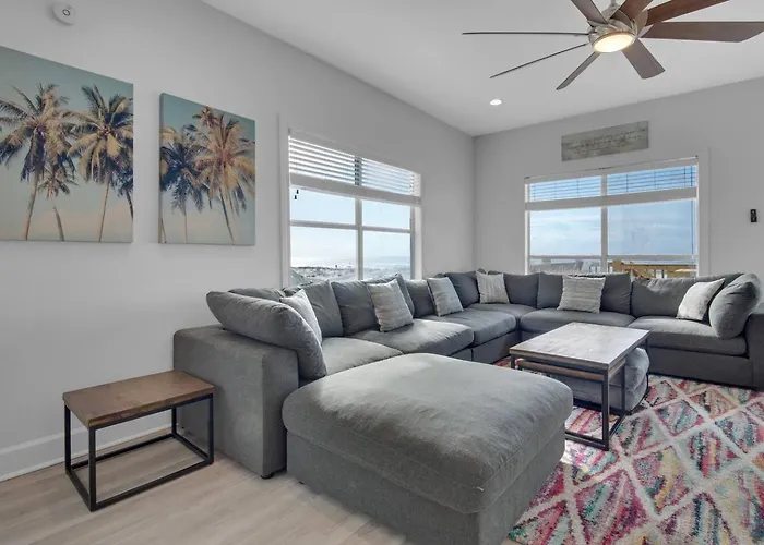 Apartment Beachfront Gem 5br Pool Walk To