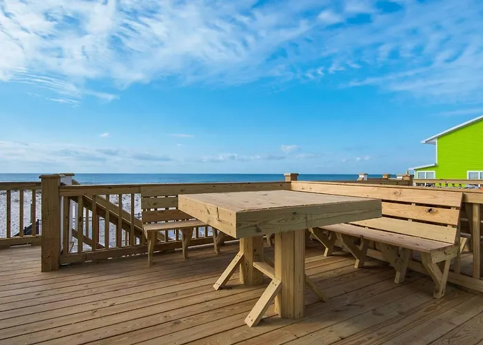 Beachfront Gem 5br Pool Walk To * Gulf Shores