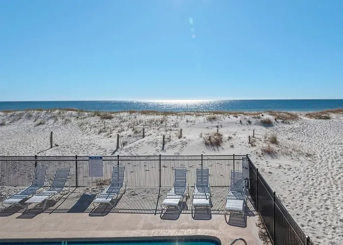 Beachfront Gem 5br Pool Walk To *