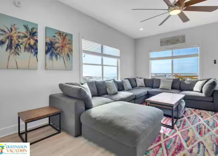 Gulf Shores Beachfront Gem 5Br Pool Walk To Sand Apartment