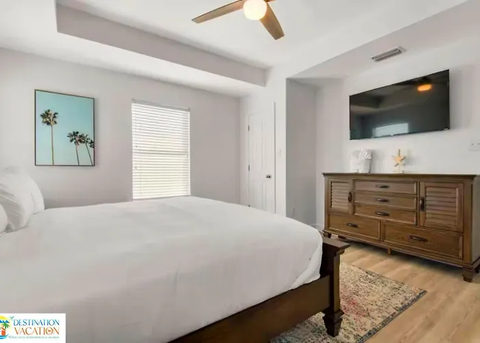 Gulf Shores Beachfront Gem 5Br Pool Walk To Sand Apartment *