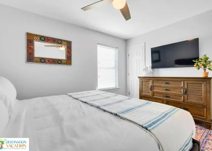Apartment Gulf Shores Beachfront Gem 5Br Pool Walk To Sand *