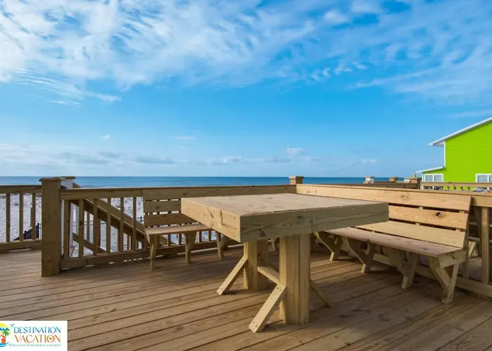 Gulf Shores Beachfront Gem 5Br Pool Walk To Sand Apartment Gulf Shores
